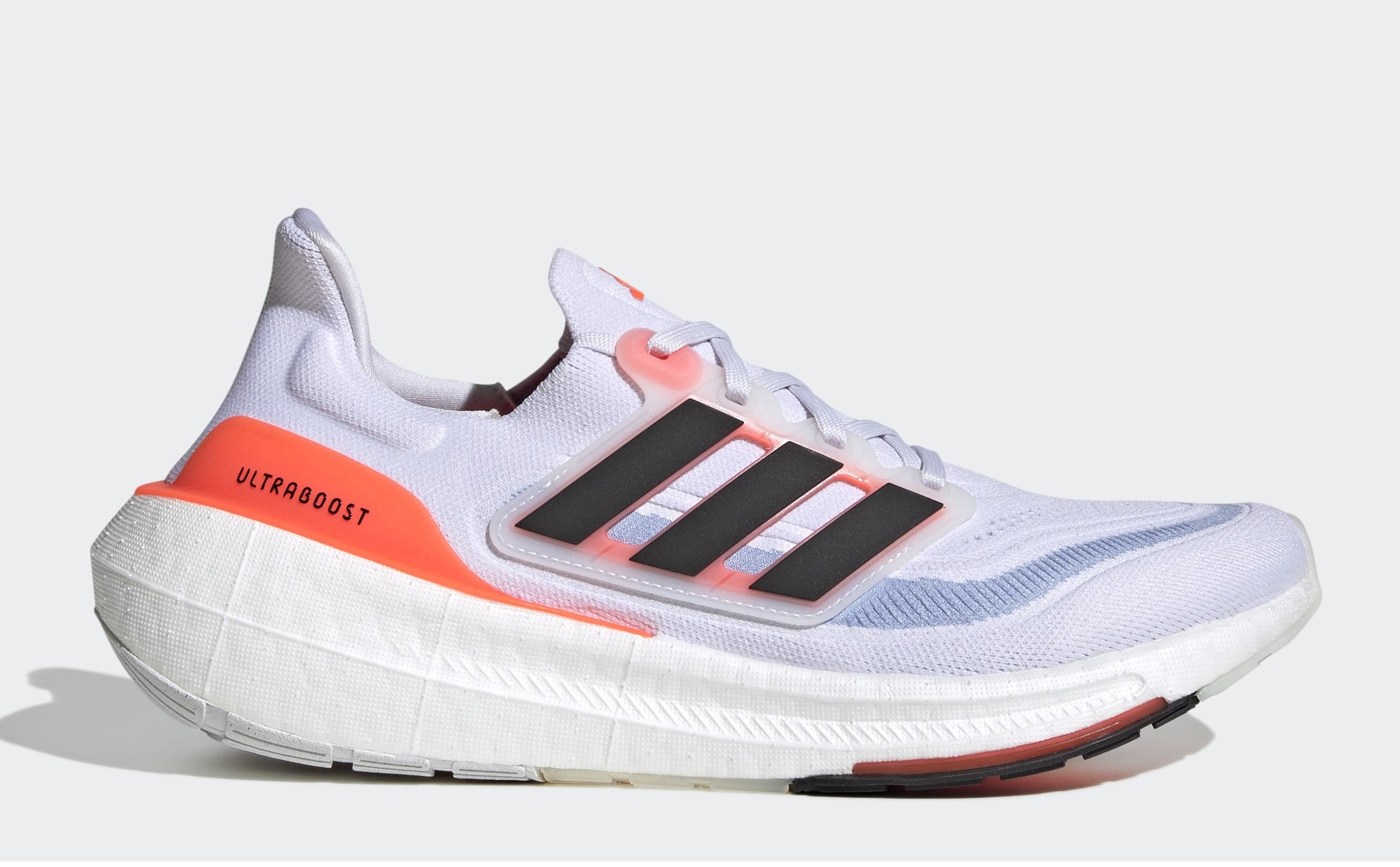 アディダス」からBOOSTテクノロジー導入10周年を経て誕生したウルトラ 