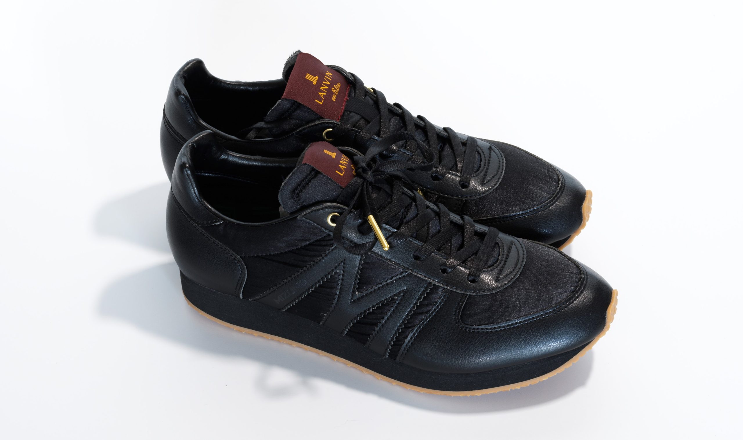 ミズノスポーツスタイル」から「LANVIN en Bleu（ランバンオンブルー 