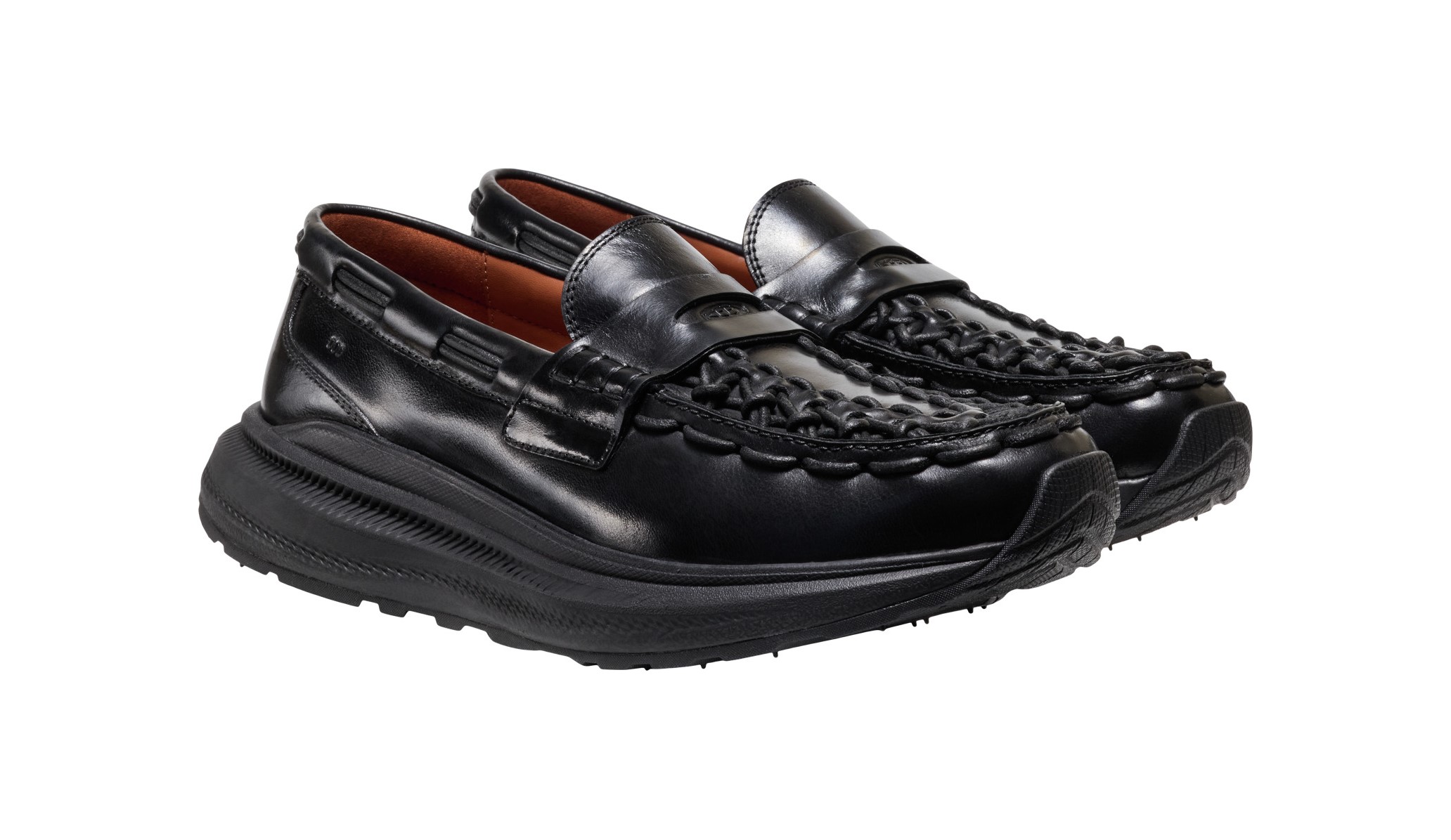 キーン」からアウトドアフォーマルな「UNEEK LOAFER WK(ユニーク 